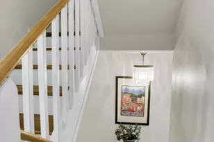 8 Campbell Pl, Camp Hill, PA 17011 - Photo 6