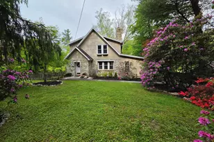 120 Yates St, Mount Holly Springs, PA 17065 - Photo 1
