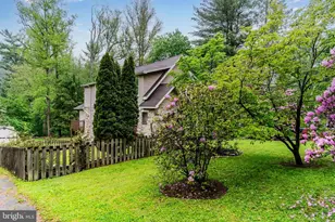 120 Yates St, Mount Holly Springs, PA 17065 - Photo 4