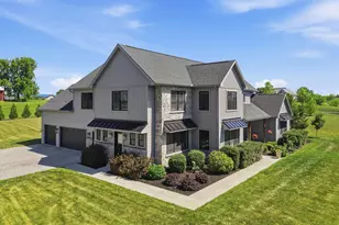 4 Walton Dr, Carlisle, PA 17015 - Photo 4