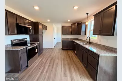 307 Rine Dr, Shippensburg, PA 17257 - Photo 2