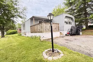 34 Cypress Ln, Carlisle, PA 17015 - Photo 4