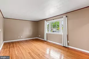 18 Chestnut St, Camp Hill, PA 17011 - Photo 6