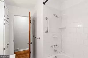 18 Chestnut St, Camp Hill, PA 17011 - Photo 14