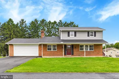 208 Fairway Drive, Mechanicsburg, PA 17055 - Photo 1
