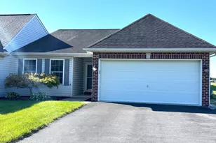 42 Ridgeway Dr, Mechanicsburg, PA 17050 - Photo 2