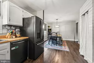 1011 Northfield Dr, Carlisle, PA 17013 - Photo 8