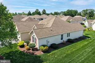 61 Longwood Dr, Mechanicsburg, PA 17050 - Photo 4