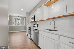 1740 Creek Vista Dr, New Cumberland, PA 17070 - Photo 4
