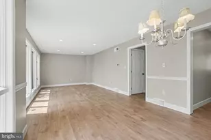 1740 Creek Vista Dr, New Cumberland, PA 17070 - Photo 12