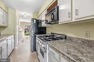 5500 Gloucester St, Mechanicsburg, PA 17055 - Photo 8