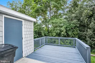 19 Parkview Dr, Carlisle, PA 17013 - Photo 4