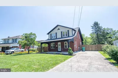 9 Oakwood Circle, Camp Hill, PA 17011 - Photo 2
