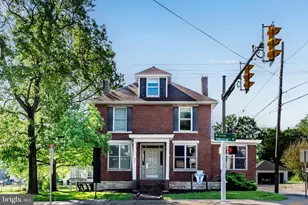 240 W King St, Shippensburg, PA 17257 - Photo 1