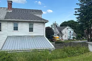 121 E Cumberland Rd, Enola, PA 17025 - Photo 2