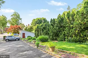 2601 Market St, Camp Hill, PA 17011 - Photo 12
