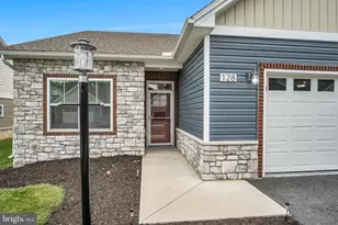 128 Cardinal Dr, Shippensburg, PA 17257 - Photo 4