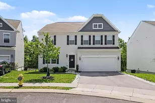 21 Barnhart Cir, Mechanicsburg, PA 17050 - Photo 2