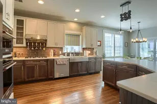 411 General Dr, Mechanicsburg, PA 17050 - Photo 10