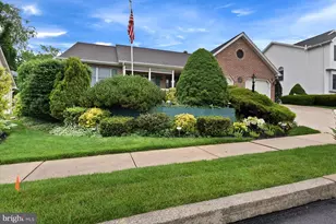 3 Wineberry Dr, Mechanicsburg, PA 17055 - Photo 2