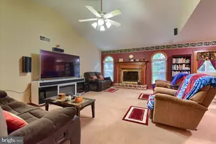 3 Wineberry Dr, Mechanicsburg, PA 17055 - Photo 6