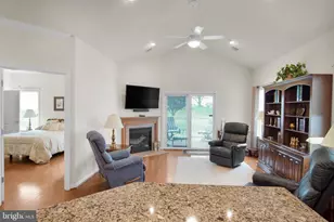 112 James Madison Dr, Mechanicsburg, PA 17050 - Photo 12