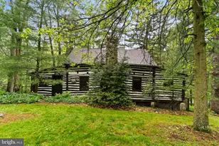 16 Collier Ln, Gardners, PA 17324 - Photo 4