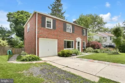 1302 Chatham Road, Camp Hill, PA 17011 - Photo 2
