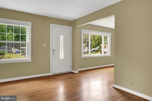 1302 Chatham Rd, Camp Hill, PA 17011 - Photo 4