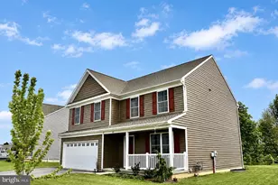 83 Bennington Wy, Carlisle, PA 17013 - Photo 2