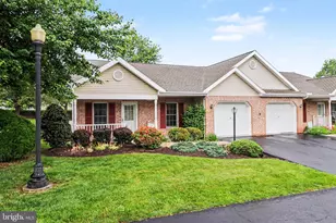 19 Blue Mountain Vista, Mechanicsburg, PA 17050 - Photo 2