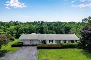 112 Opossum Lake Rd, Carlisle, PA 17015 - Photo 2