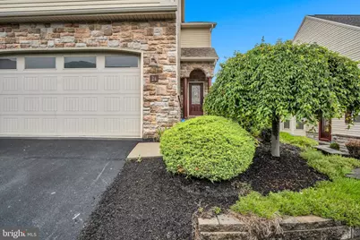 24 Crest View, Carlisle, PA 17013 - Photo 2