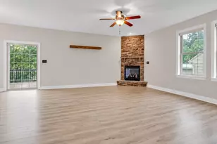 24 Crest View, Carlisle, PA 17013 - Photo 6