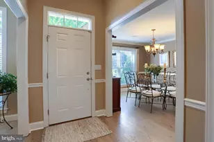 504 Nursery Dr S, Mechanicsburg, PA 17055 - Photo 4