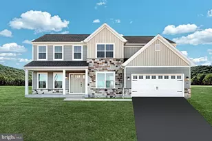 32 Aquila Cir, Carlisle, PA 17015 - Photo 1