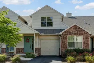 5225 Cobblestone Dr, Mechanicsburg, PA 17055 - Photo 1