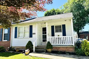 1003 Northfield Dr, Carlisle, PA 17013 - Photo 2