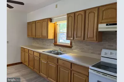 1001 S York Street, Mechanicsburg, PA 17055 - Photo 10