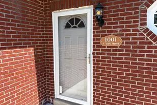 1001 S York St, Mechanicsburg, PA 17055 - Photo 4
