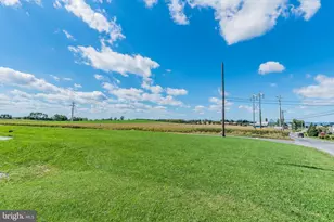 2 McCulloch Rd, Shippensburg, PA 17257 - Photo 1