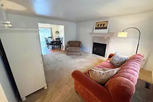 113 Woodview Dr, Mount Holly Springs, PA 17065 - Photo 4
