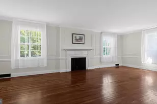 808 Walnut Ln, Carlisle, PA 17013 - Photo 4