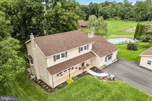 21 Loree Ln, Shippensburg, PA 17257 - Photo 4