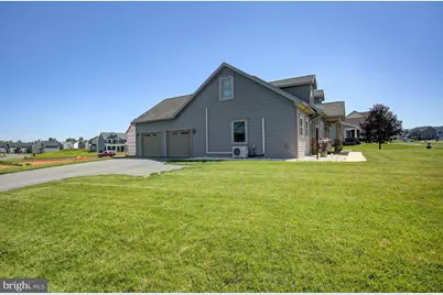 702 Southwood Drive, Shippensburg, PA 17257 - Photo 4