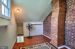221 S Pitt St, Carlisle, PA 17013 - Photo 16