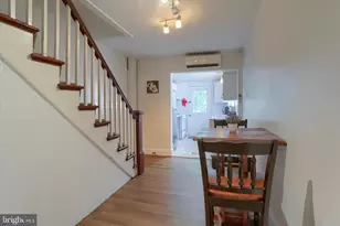 221 S Pitt St, Carlisle, PA 17013 - Photo 4