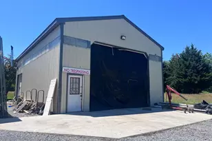526 Pine Rd, Carlisle, PA 17015 - Photo 2