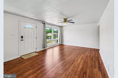 211 Fern Avenue, Carlisle, PA 17013 - Photo 2
