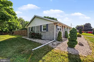 211 Fern Ave, Carlisle, PA 17013 - Photo 26